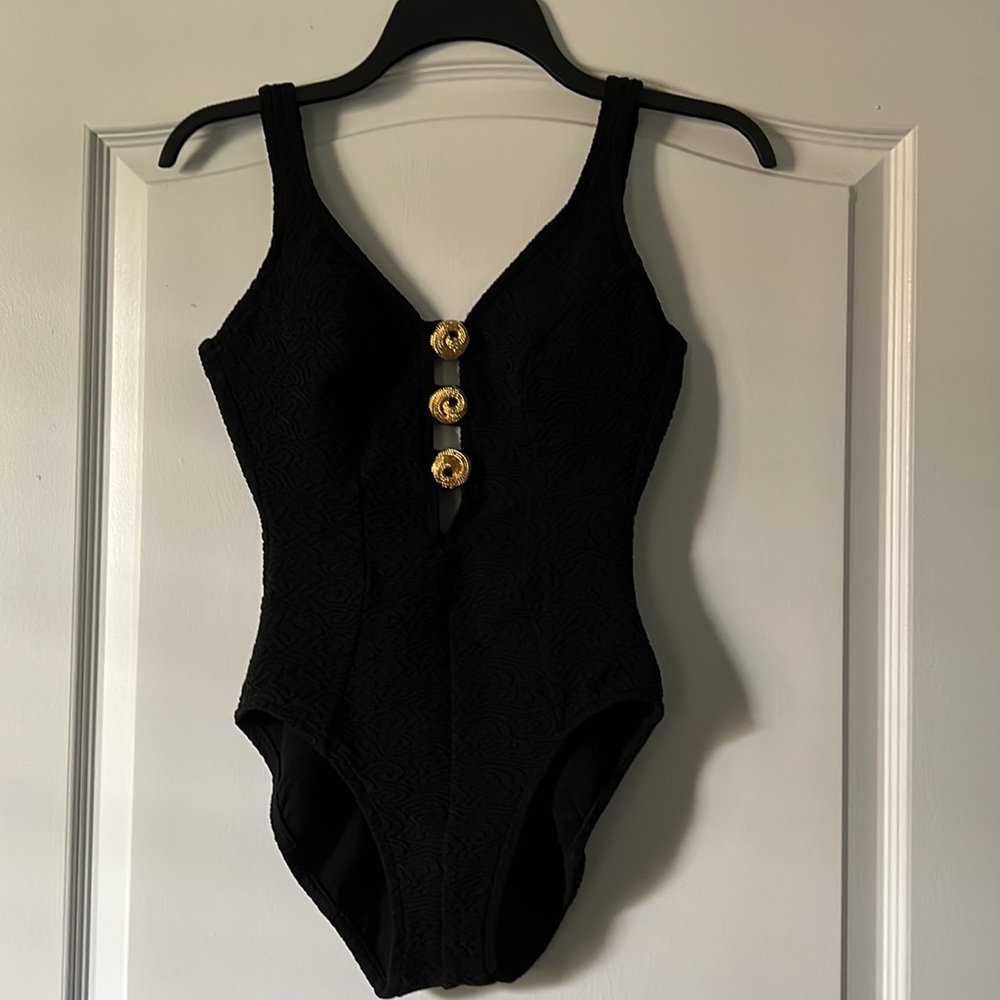 Vintage Mainstream Textured One Piece Black Swimsuit Size 8